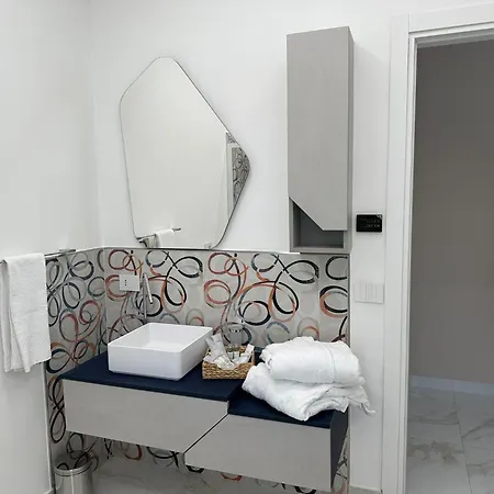 D'moro Quietea Padula